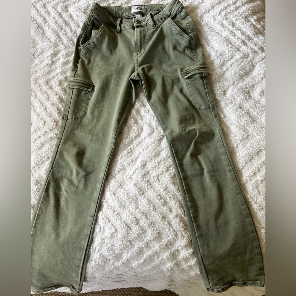 Very cool camo green cargo pants